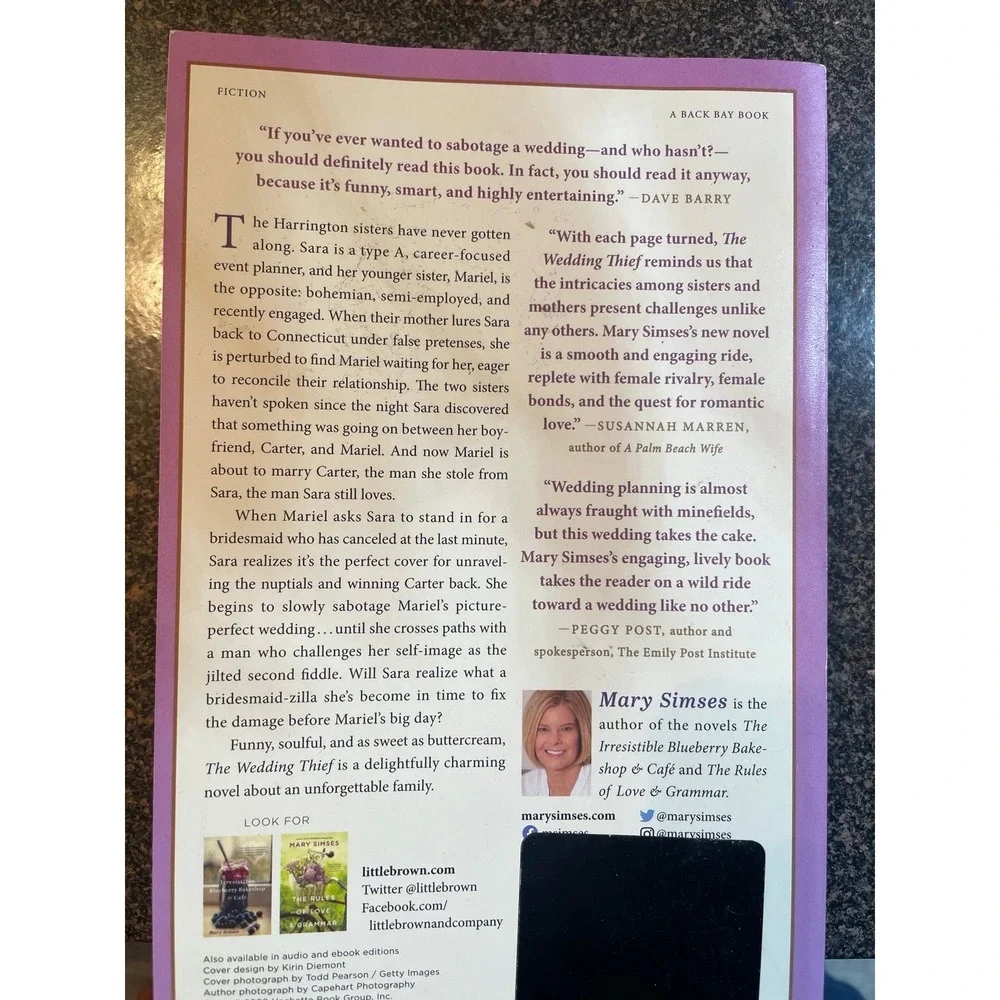 The Wedding  Thief Book‎